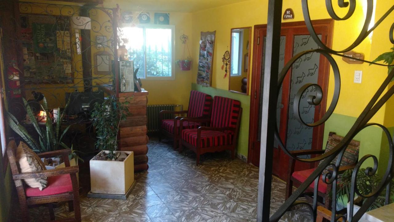Bambi Hotel Ла-Фальда Экстерьер фото